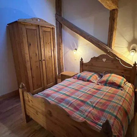 Holiday home Courchevel, 4 Pieces, 6 Personnes - Fr-1-514-79